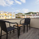 Comet Deluxe Hotel Picture 7