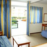 Roca Verde Apartments Picture 4