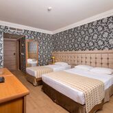 L' Etoile Beach Hotel Picture 4
