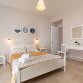 Holidays at Bella Vista Beach Hotel and Studios in Benitses, Corfu