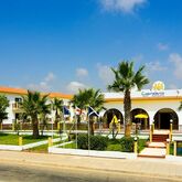 Cosmelenia Apartments Picture 3