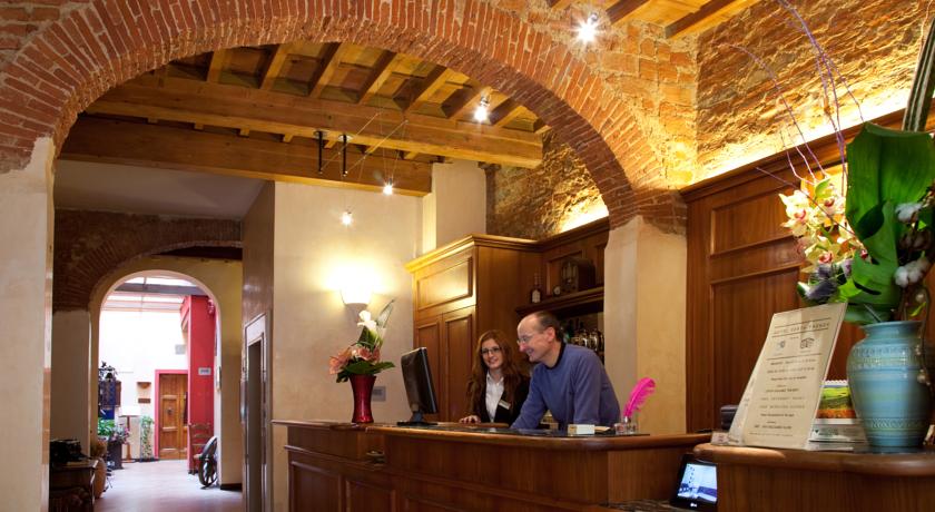 Holidays at Porta Faenza Hotel in Florence, Tuscany