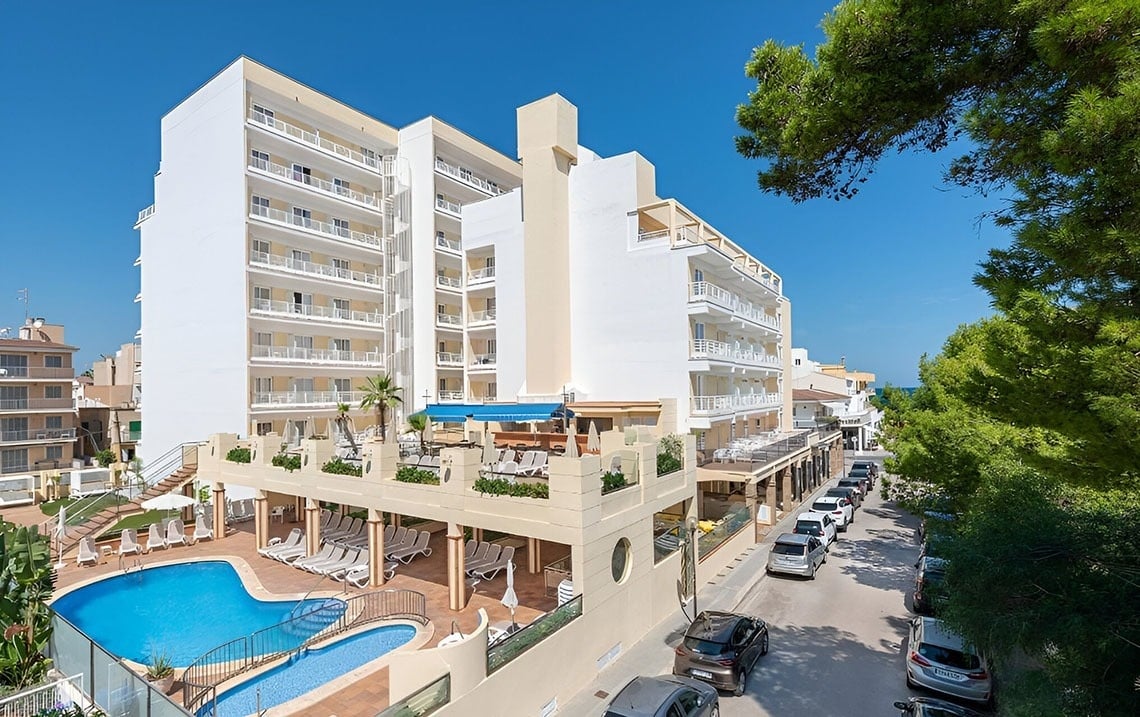 Holidays at Nordeste Playa Hotel in Ca'n Picafort, Majorca