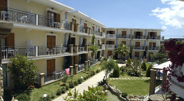 Plaza pallas cheap hotel zakynthos