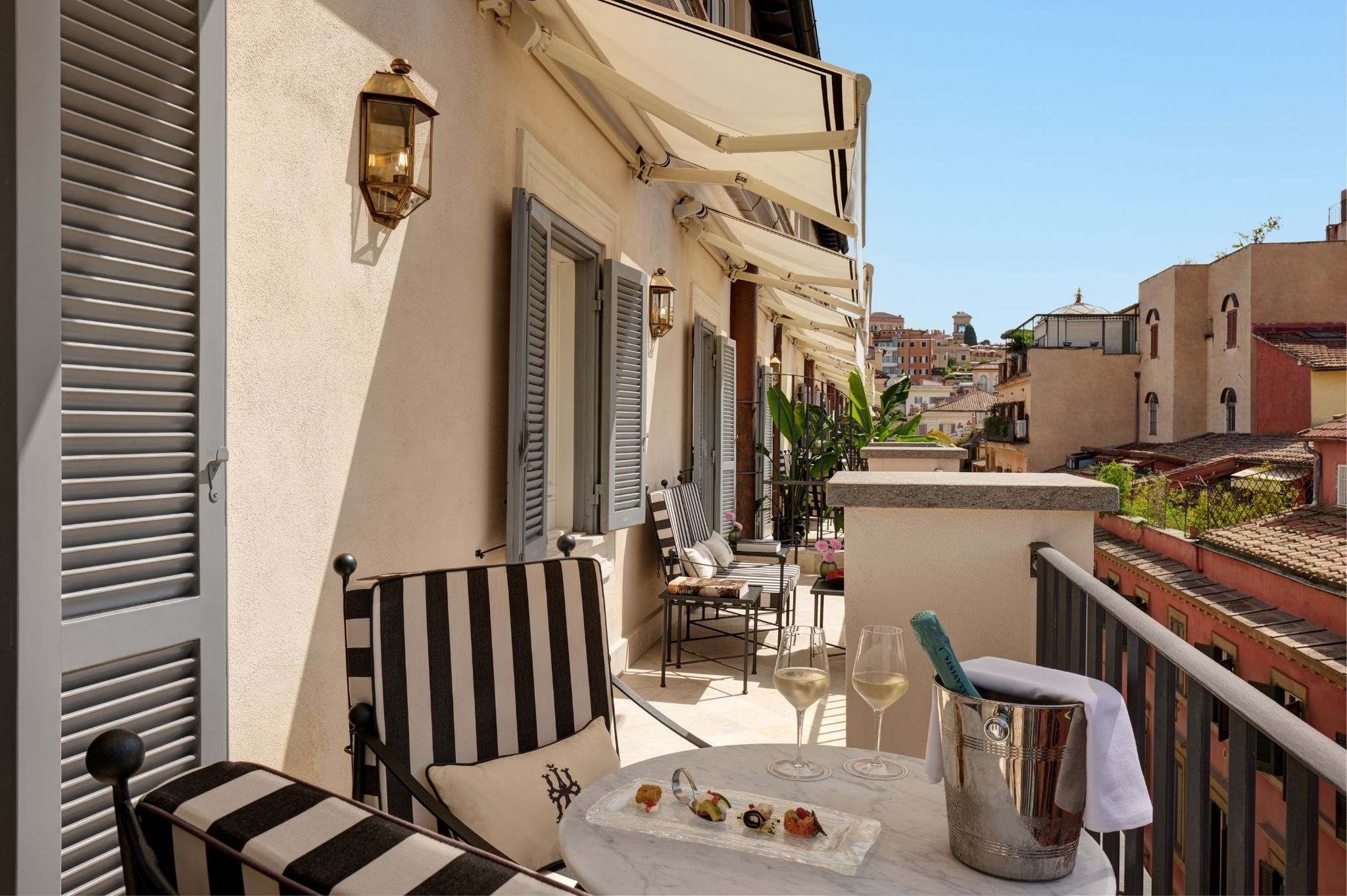 Holidays at D'inghilterra Hotel in Rome, Italy