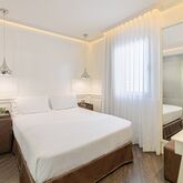 H10 Universitat Hotel Picture 12