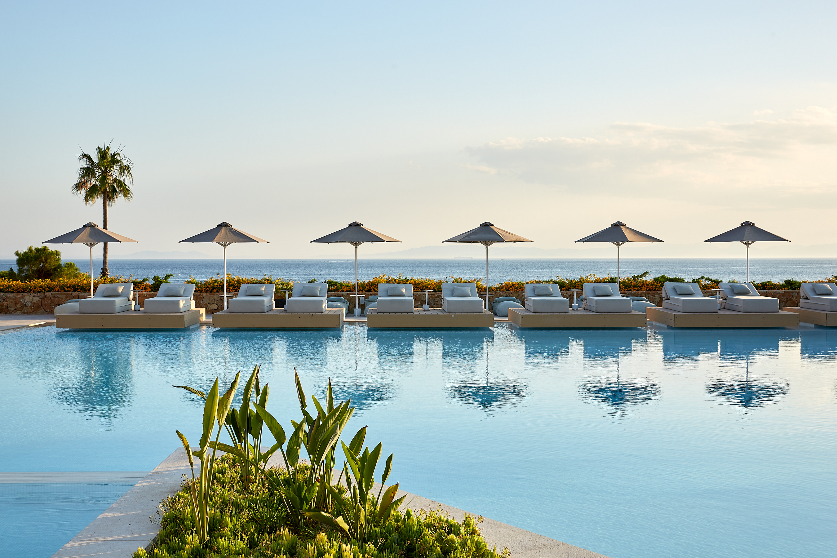 Holidays at Vincci EverEden Beach Resort in Anavyssos, Athens