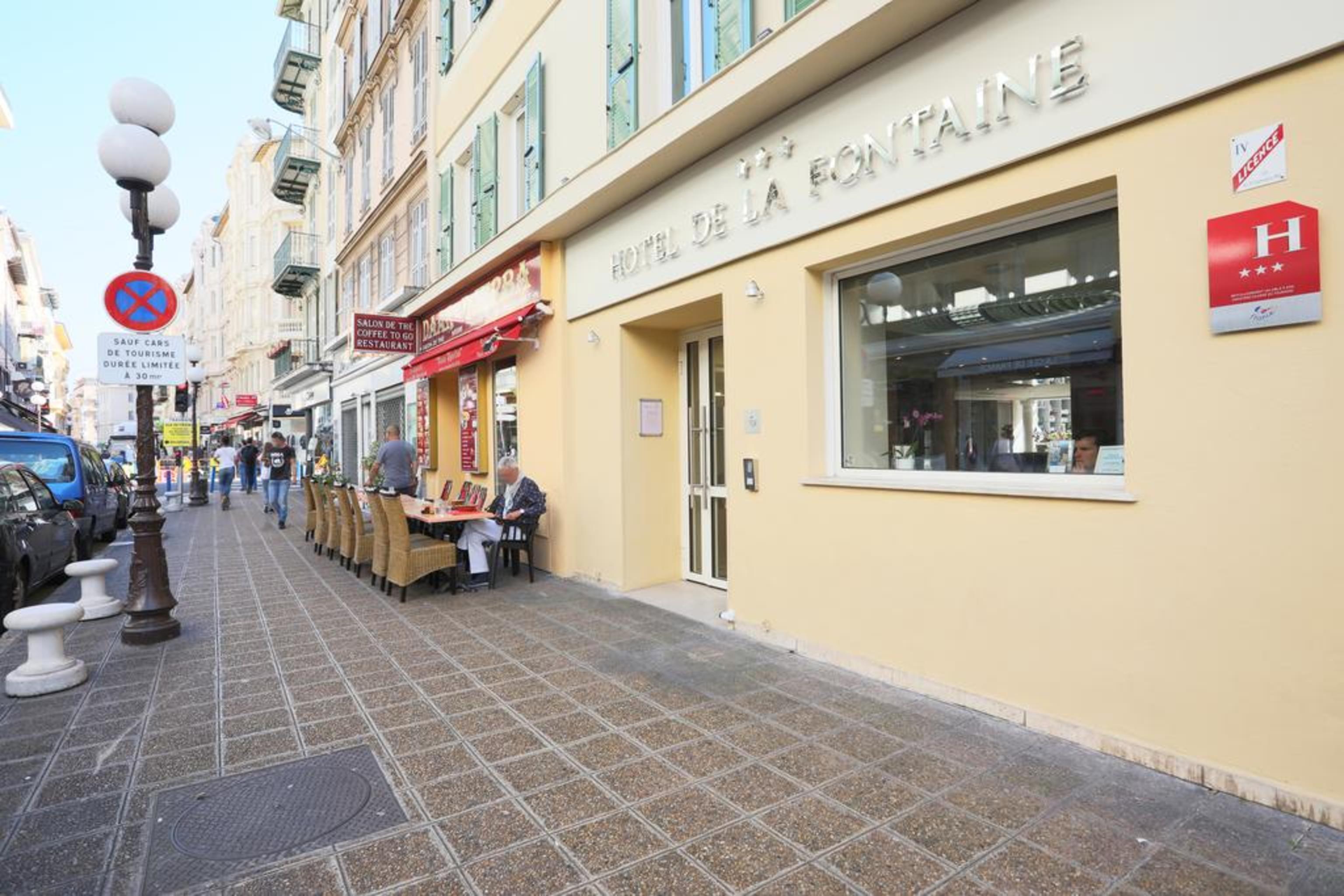 Holidays at La Fontaine Hotel in Nice, France
