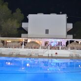 Blue Nest Hotel Picture 2