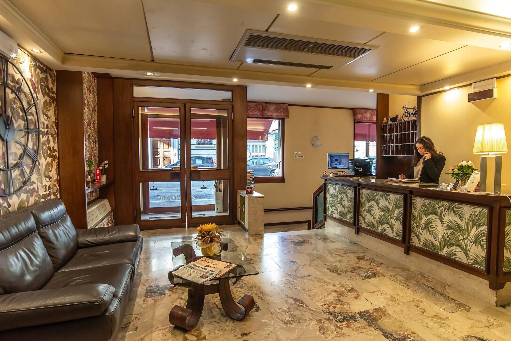 Holidays at Jane Hotel in Florence, Tuscany
