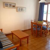 Holiday Park Apartments Picture 5