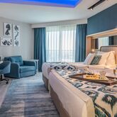 Royal Wings Hotel Picture 16