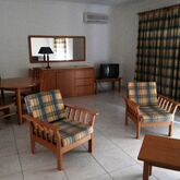 Plaza Real Apartments Picture 7