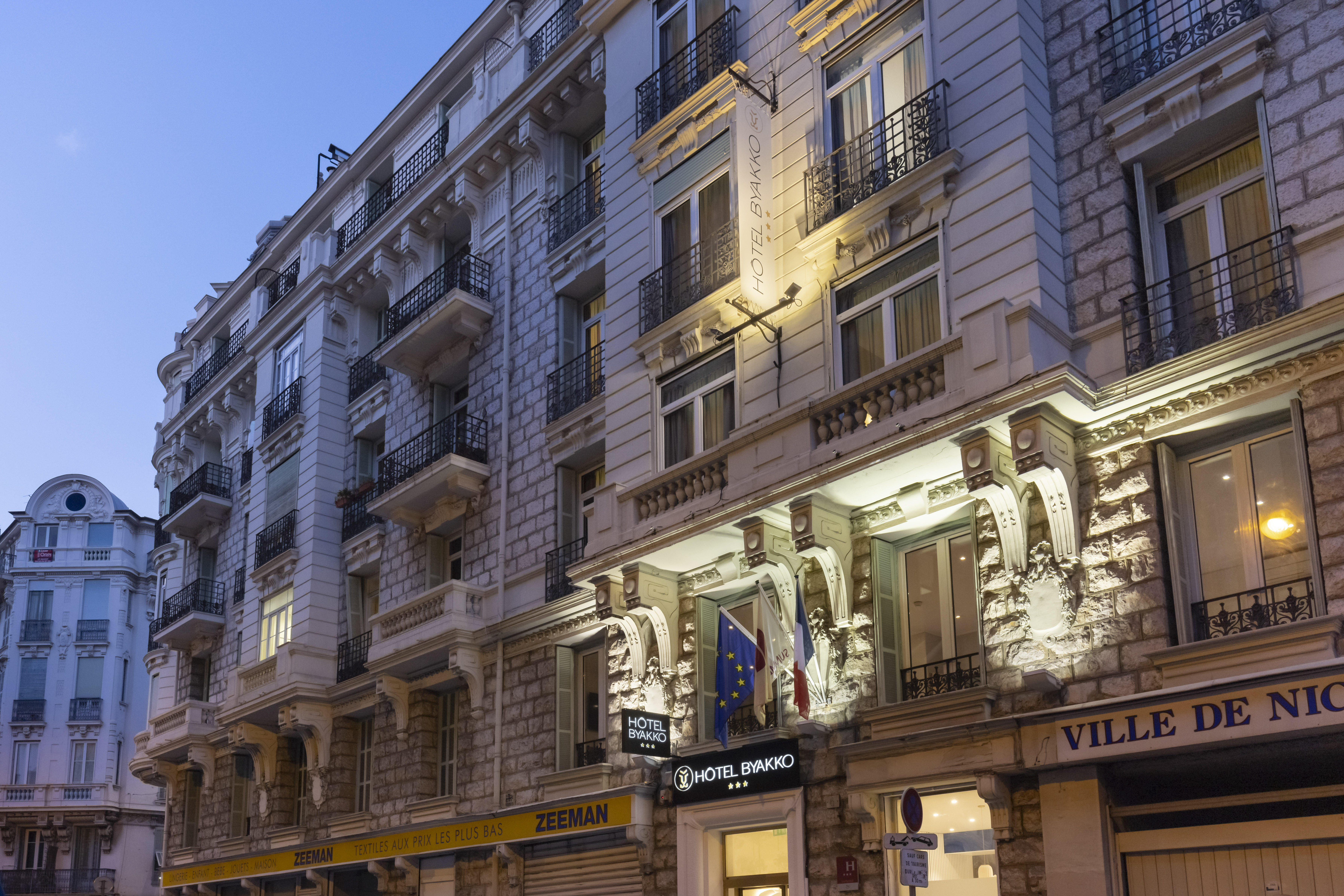 Holidays at Nicea Hotel in Nice, France