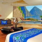 Jade Mountain Picture 3