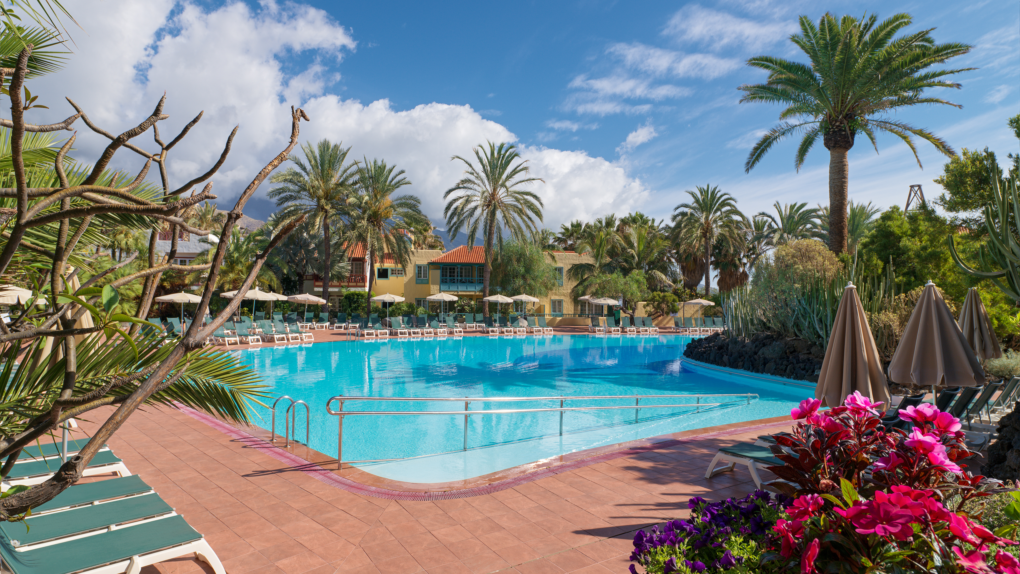 Holidays at Hacienda San Jorge Hotel in Playa De Los Cancajos, La Palma