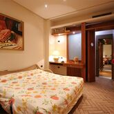 Holidays at Suite Esedra Hotel in Naples, Italy