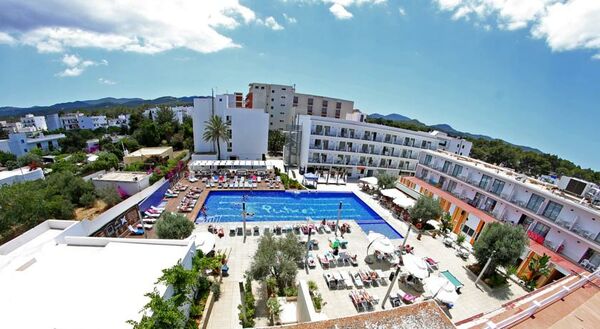 Holidays at Puchet Hotel in San Antonio Bay, Ibiza