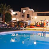 Sol Apartments Picture 6