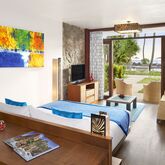 AVANI Seychelles Barbarons Resort and Spa Picture 4