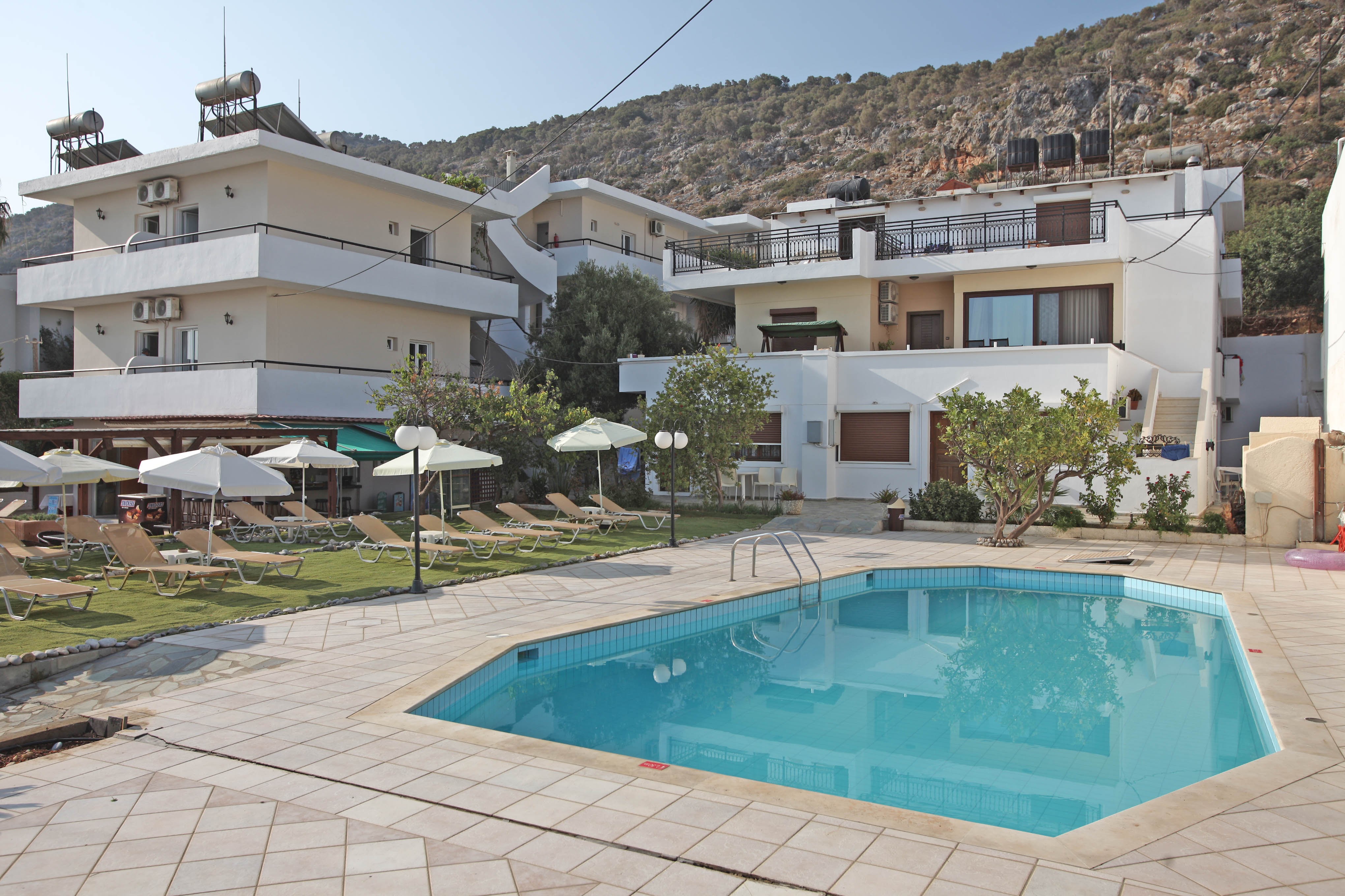 Holidays at Iraklis Studios and Apartments in Stalis, Crete