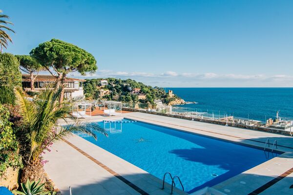 Holidays at Roger De Flor Palace Hotel in Lloret de Mar, Costa Brava