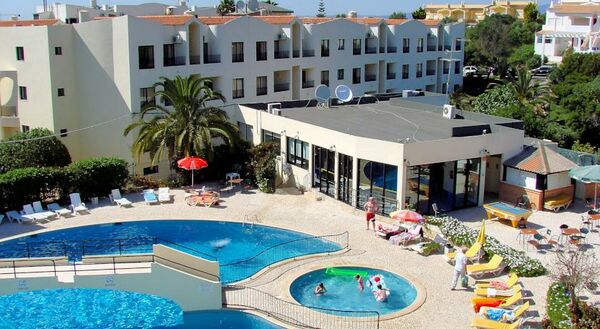 Holidays at Club Alvorferias Apartments in Alvor, Algarve