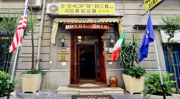 Holidays at Siri Hotel in Naples, Italy