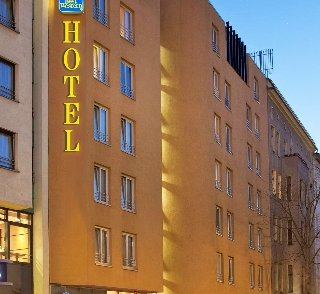 Albergo Montreal Hotel, Florence, Tuscany, Italy. Book Albergo Montreal Hotel online