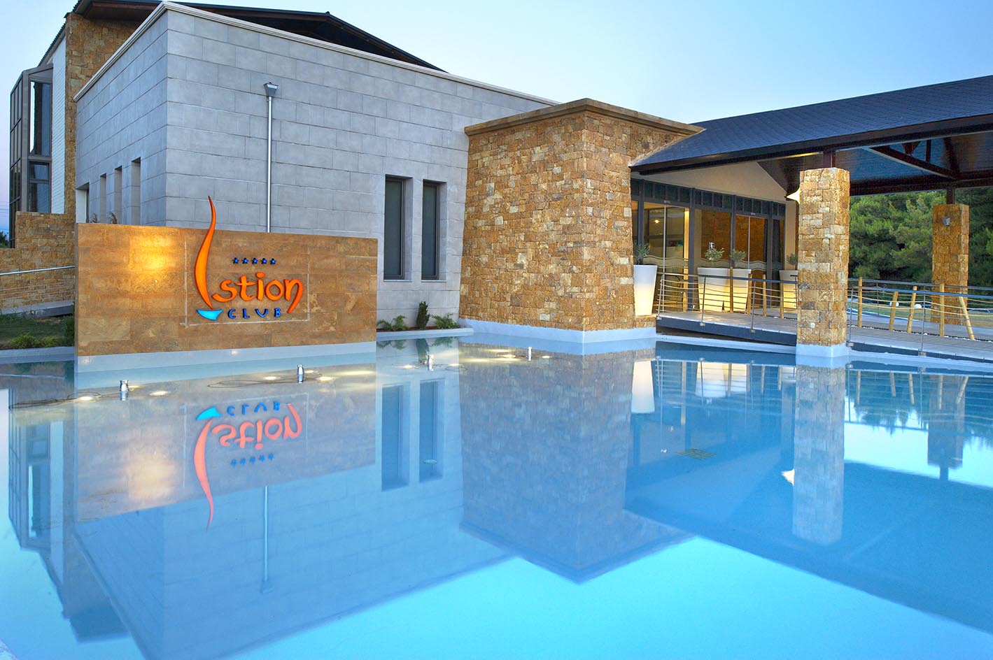 Holidays at Istion Club Hotel in Nea Potidea, Halkidiki