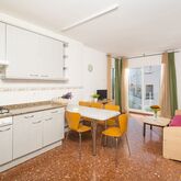 Els Llorers Apartments Picture 8