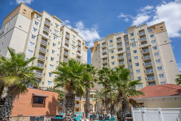 Holidays at Point Orlando Resort Hotel in Orlando International Drive, Florida