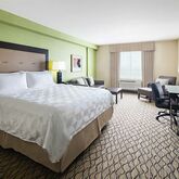Holiday Inn & Suites Across From Universal Orlando Hotel Picture 5