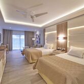 Bahia Principe Luxury Ambar Picture 2