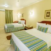 Bay Gardens Hotel Picture 4