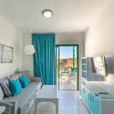 Los Veleros Apartments Picture 12