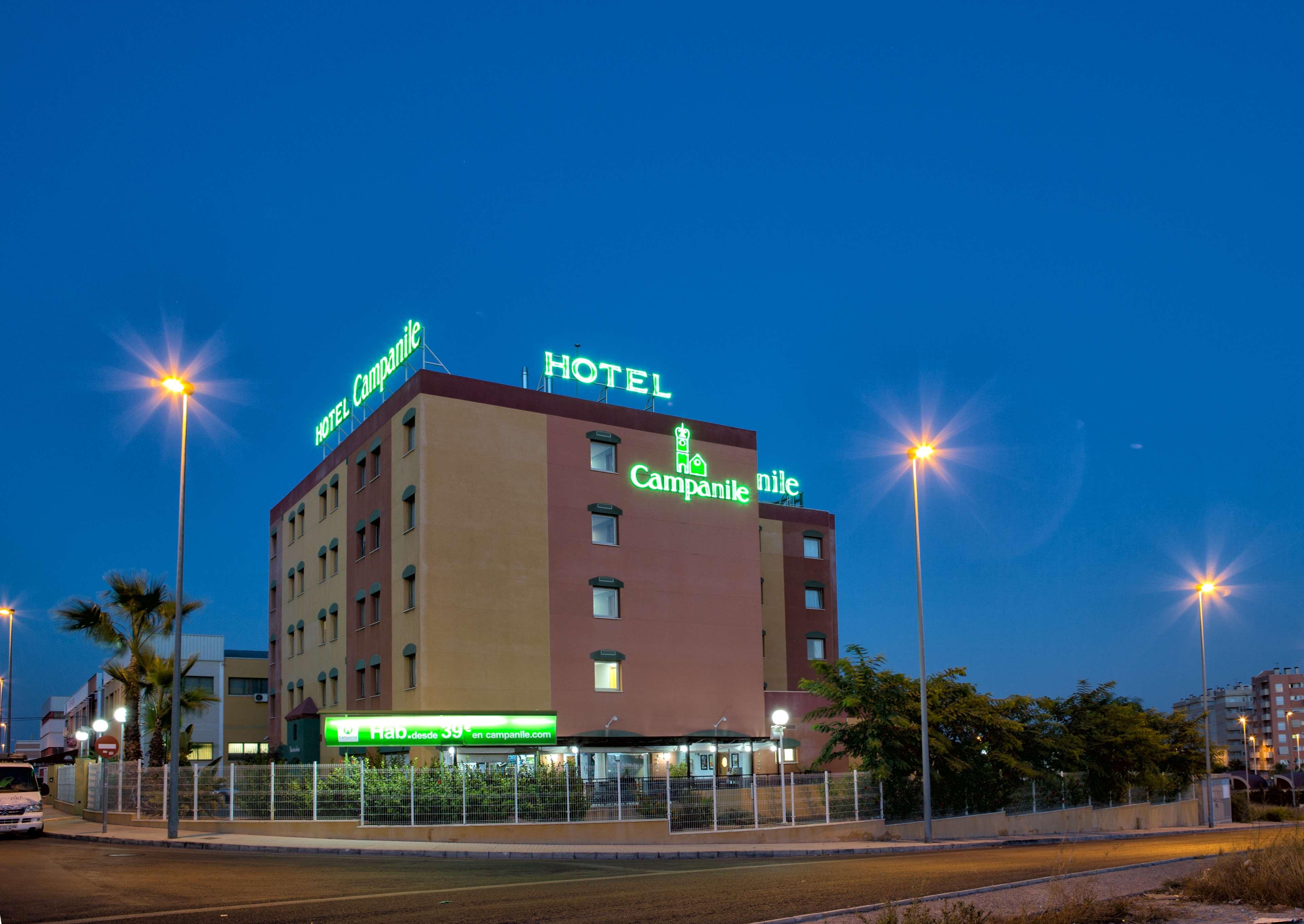 Holidays at Campanile Elche Hotel in Elche, Costa Blanca