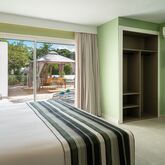 Ferrera Beach Apartments Picture 18