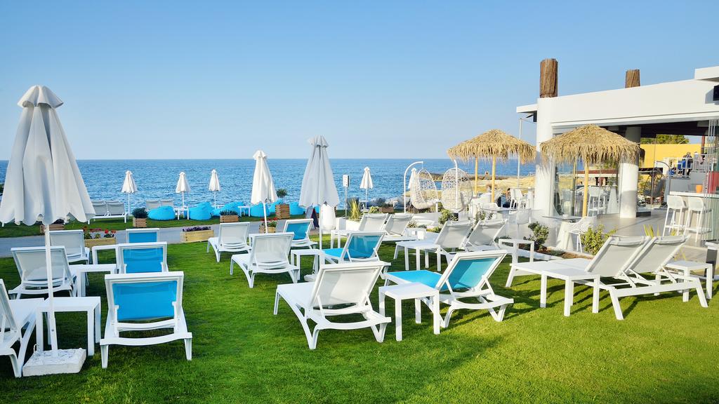 Holidays at Golden Beach Hotel in Hersonissos, Crete