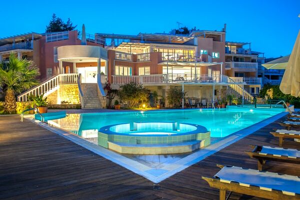 Holidays at Gerakas Belvedere Luxury Suites in Vassilikos, Zante