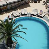 Romance Beach Hotel Picture 4