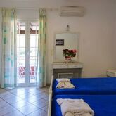 Niouris Apartments Picture 4