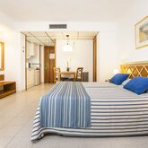 Globales Nova Apartments Picture 5