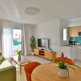 Nazaret Apartments Picture 16