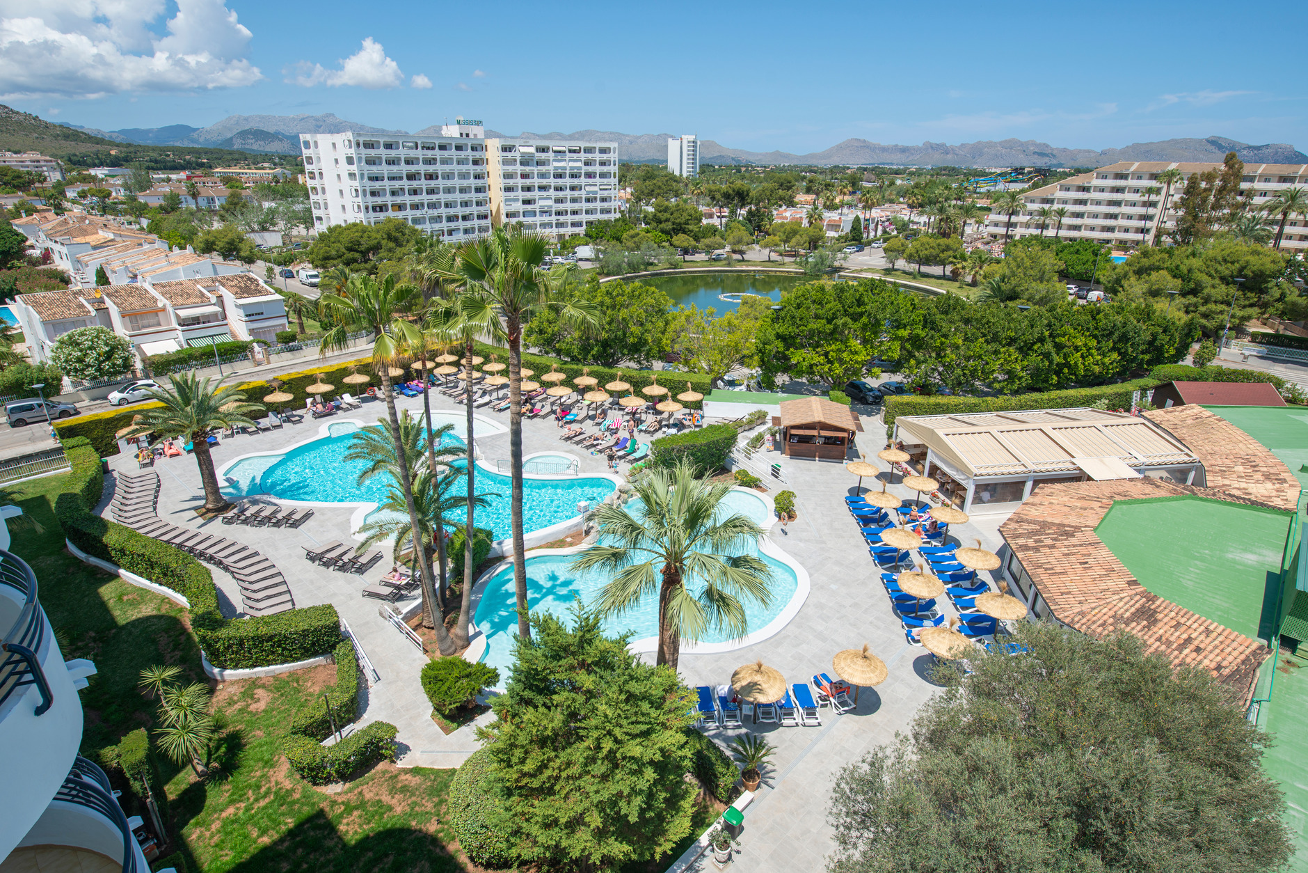 Holidays at Alcudia Beach Aparthotel in Alcudia, Majorca