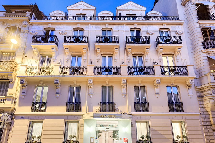 Holidays at Medicis Hotel in Nice, France