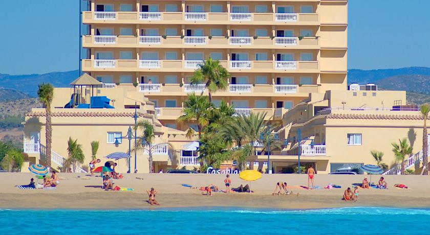 Holidays at RH Casablanca Suites Hotel in Peniscola, Costa del Azahar