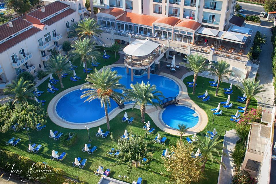 Holidays at Selini Suites Hotel in Rapaniana, Kolymbari