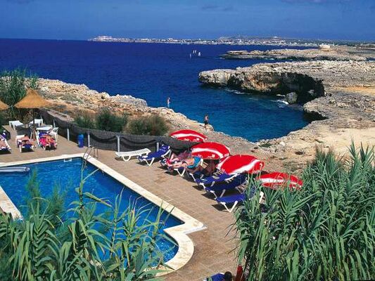 Holidays at Sol Ponent Apartments in Cala Blanca, Menorca