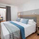 Sol Barbacan ApartHotel Picture 8